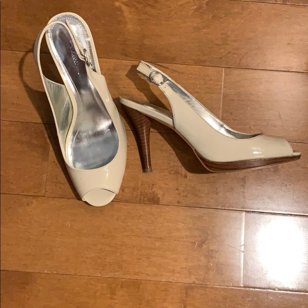 Style&Co. Cream Patent Leather Slingback